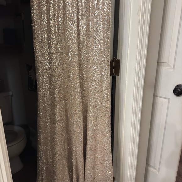 Crystal Doll Gold Sequin NYE/prom/ wedding Dress - Picture 10 of 10